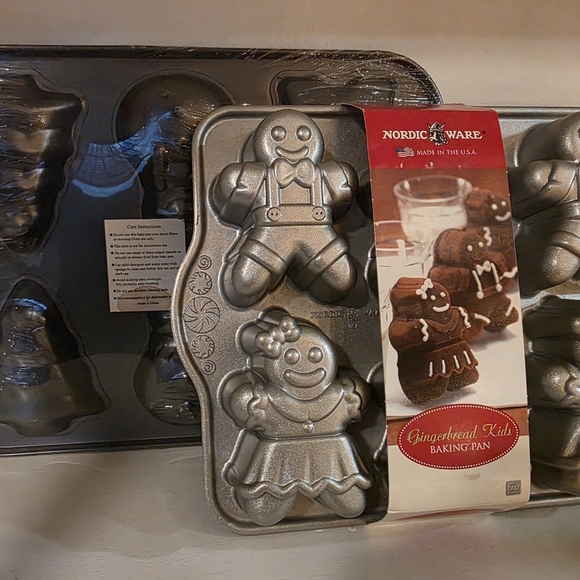 Nordic Ware Other - Nordic Ware Silver Gingerbread Kids Pan Also Comes With VMI Brand Cake Pan